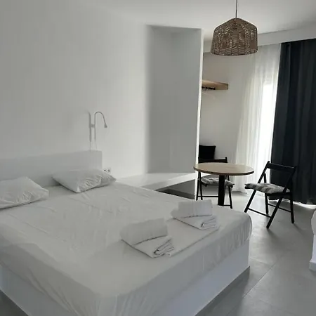 Eleni's Apartment Karavostasis (Folegandros)