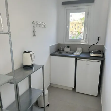 Apartment Eleni's Karavostasis (Folegandros)